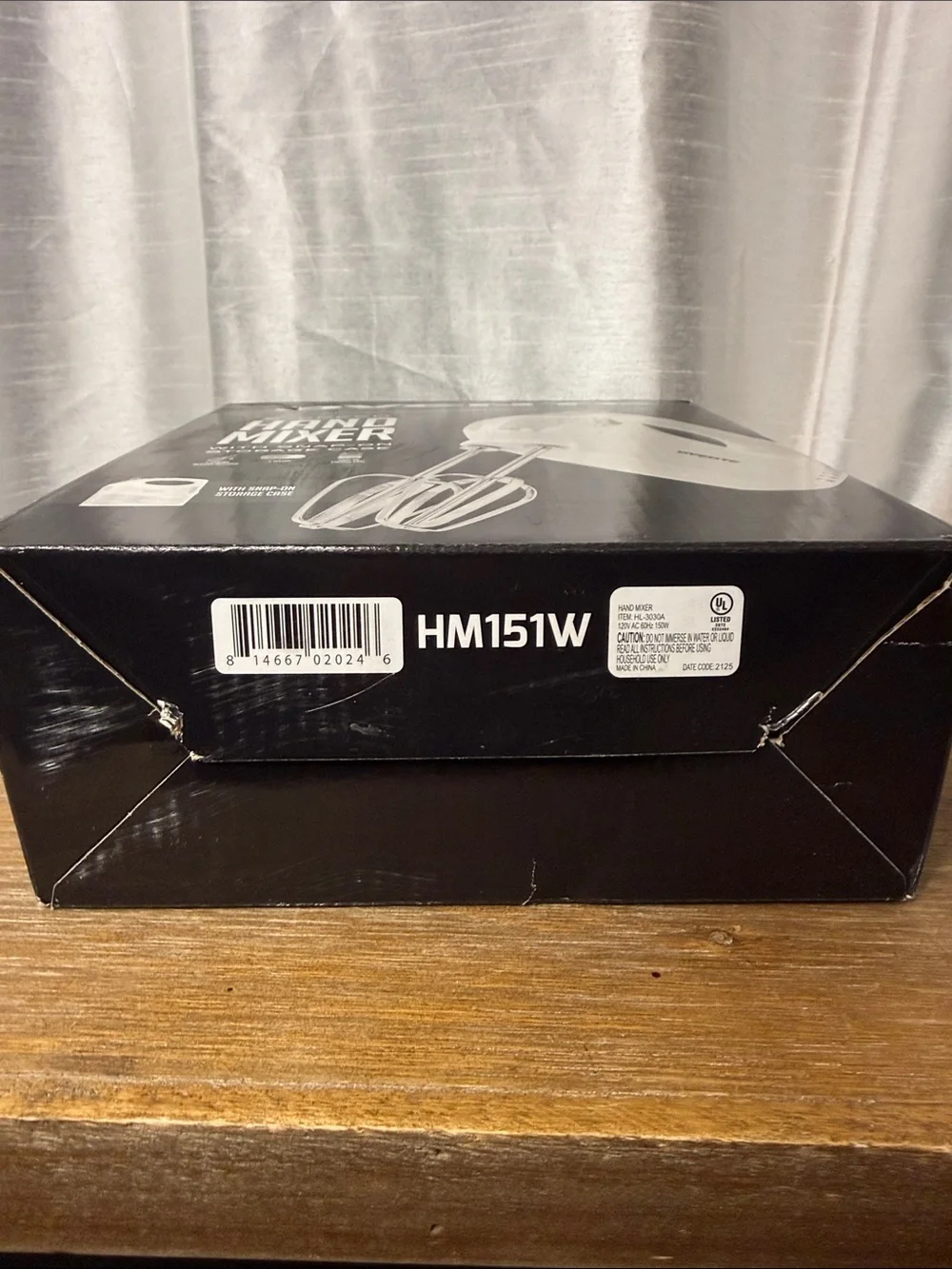 Ovente 5 Speed Hand Mixer Snap On Storage Case HM151 Series White New Open Box